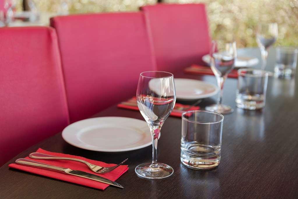The Originals City, Hotel Nimes Costieres, Ex Inter Hotel Restaurant bilde