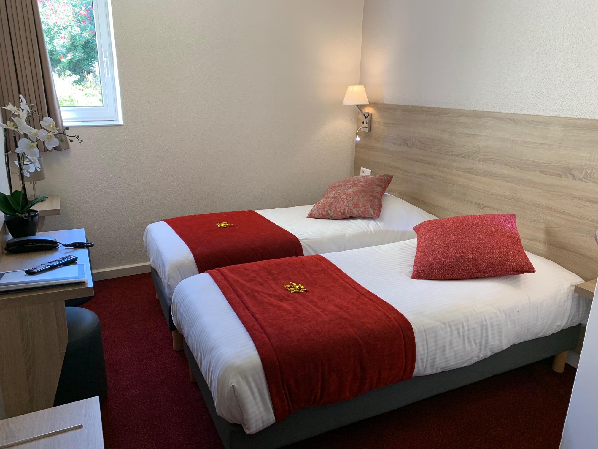 The Originals City, Hotel Nimes Costieres, Ex Inter Hotel Eksteriør bilde